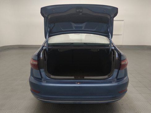 Used 2021 Volkswagen Jetta SE image 29