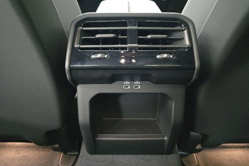 New 2026 BMW 530i xDrive image 25