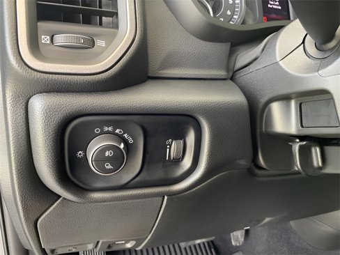 New 2026 RAM 2500 Tradesman image 25