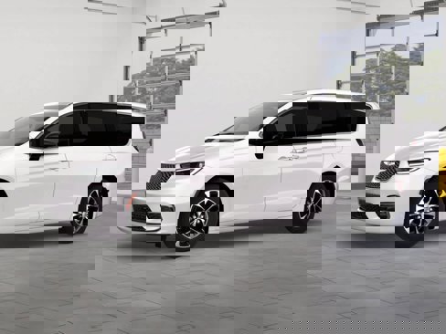 New 2026 Chrysler Pacifica Select image 2