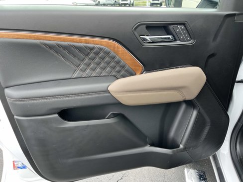 New 2026 GMC Canyon Denali image 22