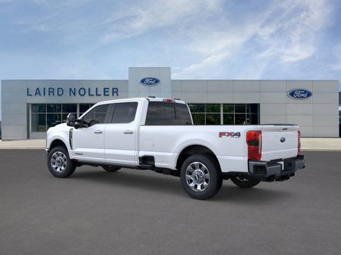 New 2025 Ford F350 Lariat w/ Lariat Ultimate Package image 4