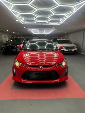 Used 2015 Scion tC image 8