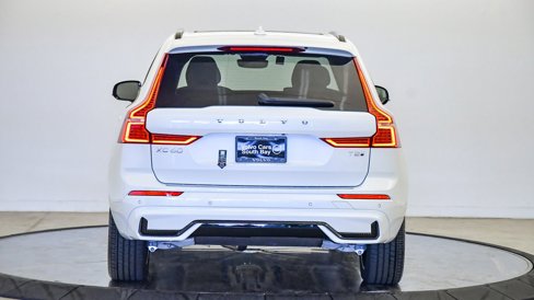 Certified 2025 Volvo XC60 T8 Plus w/ Protection Package Premier image 3