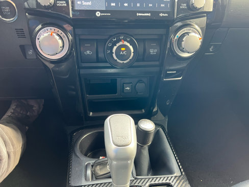 Used 2024 Toyota 4Runner TRD Off-Road Premium image 20