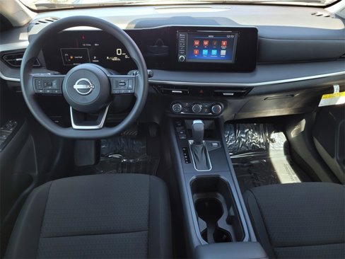 Used 2025 Nissan Kicks S image 13