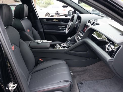 New 2025 Bentley Bentayga image 59