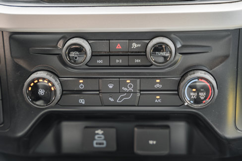 New 2025 Ford F550 4x4 Regular Cab Super Duty image 26