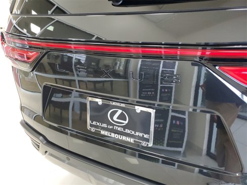 New 2025 Lexus LX 700h Overtrail image 10