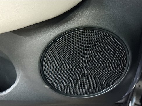 New 2026 Honda HR-V LX image 16