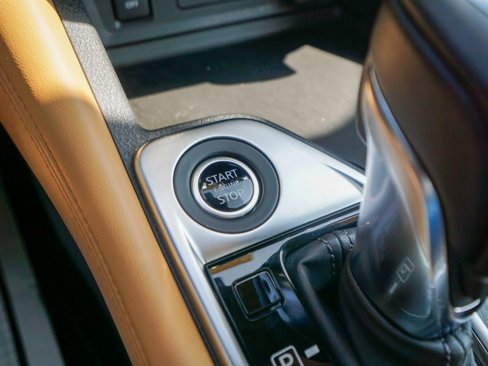 Used 2024 Nissan Sentra SV w/ SV Premium Package image 25