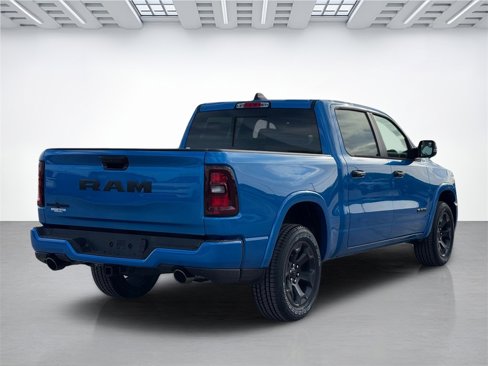 New 2026 RAM 1500 2WD Crew Cab image 3