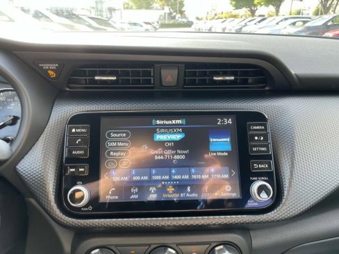 Used 2024 Nissan Kicks SV image 24