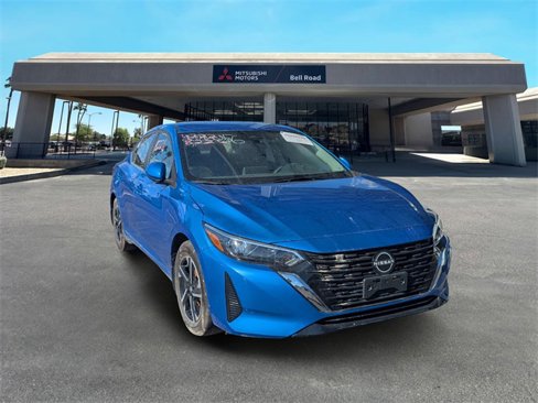 Used 2024 Nissan Sentra SV image 2