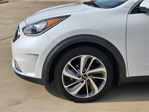 Certified 2019 Kia Niro Touring image 8
