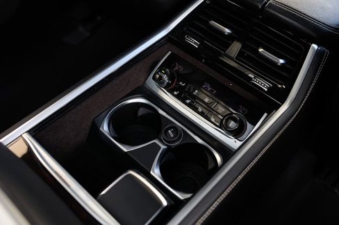 Used 2019 BMW M760i xDrive image 56