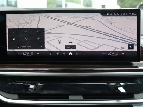 New 2026 BMW X5 xDrive50e image 12