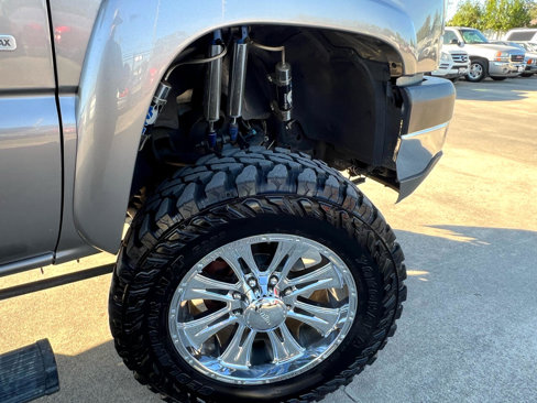 Used 2006 Chevrolet Silverado 2500 LT w/ Heavy-Duty Power Package image 39