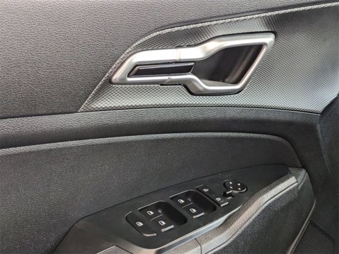 Used 2024 Kia Sportage LX image 13