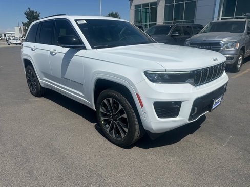 New 2025 Jeep Grand Cherokee Overland image 1