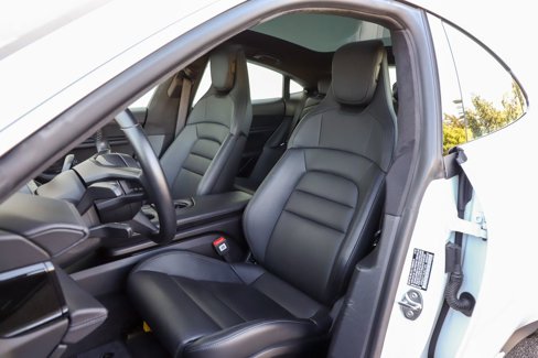 Used 2020 Porsche Taycan Turbo image 33