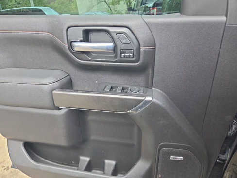 Used 2021 GMC Sierra 1500 AT4 w/ AT4 Value Package image 9