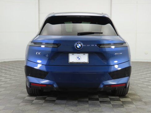 Certified 2025 BMW iX xDrive50 w/ Premium Package image 6