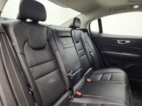 Used 2024 Volvo S60 B5 Core image 34