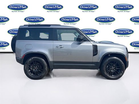 Used 2024 Land Rover Defender 90 S image 9
