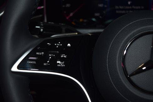 New 2026 Mercedes-Benz E 350 4MATIC Sedan image 8