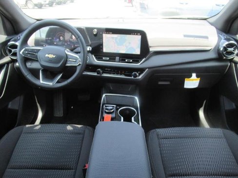 New 2026 Chevrolet Equinox LT image 11