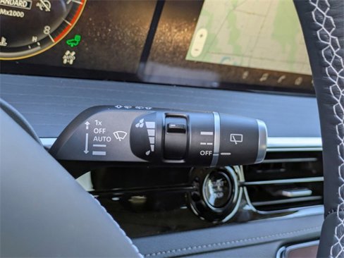 New 2025 INFINITI QX80 Sensory image 33
