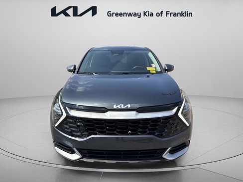 Used 2025 Kia Sportage EX image 2