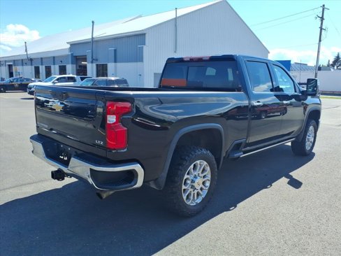 Used 2024 Chevrolet Silverado 3500 LTZ w/ LTZ Plus Package image 4