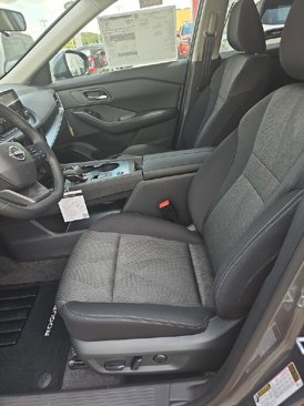 New 2026 Nissan Rogue SV image 5