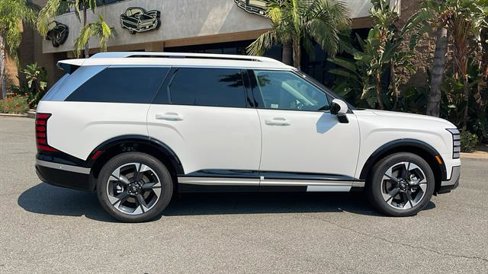 New 2026 Hyundai Palisade Limited image 6
