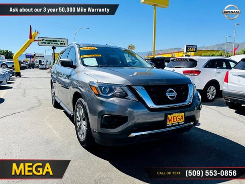 Used 2020 Nissan Pathfinder S image 10