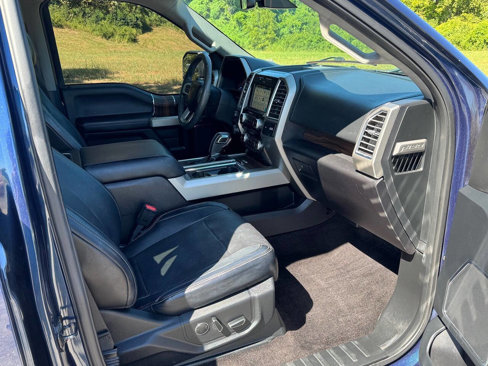 Used 2016 Ford F150 Lariat w/ Equipment Group 502A Luxury image 7