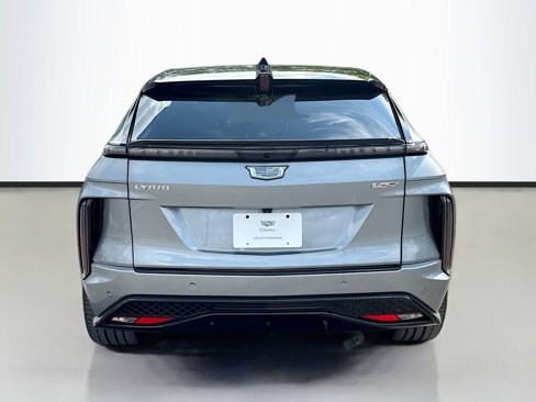 New 2026 Cadillac Lyriq V image 6