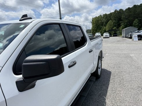 Used 2022 Chevrolet Silverado 1500 Custom image 17