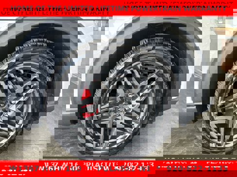 Used 2025 Ford Explorer ST image 2