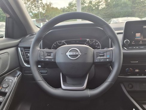 New 2026 Nissan Rogue SV image 9