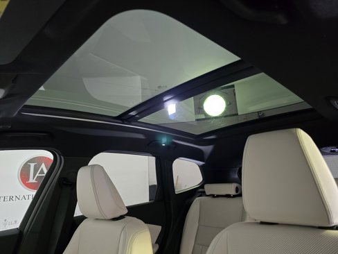 New 2026 BMW X1 xDrive28i w/ Convenience Package image 11