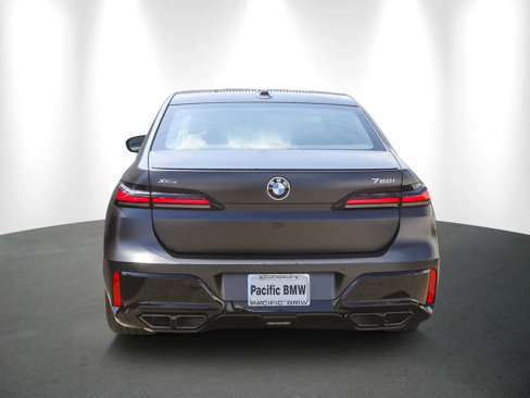 New 2026 BMW 760i xDrive w/ Premium Package image 5