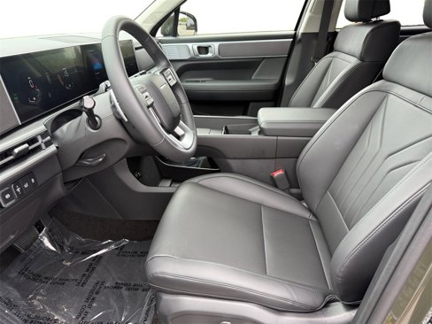 Used 2025 Hyundai Santa Fe SEL image 9