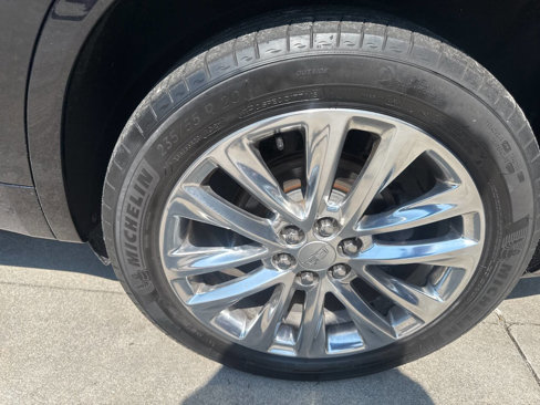 Used 2020 Cadillac XT6 Premium Luxury image 30