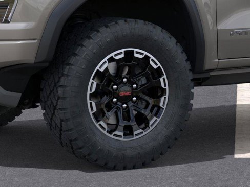 New 2026 GMC Canyon AT4 w/ Technology Plus Package image 9