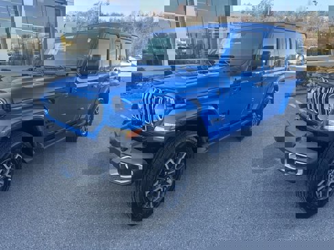 New 2025 Jeep Wrangler Unlimited Sahara w/ Technology Group image 2
