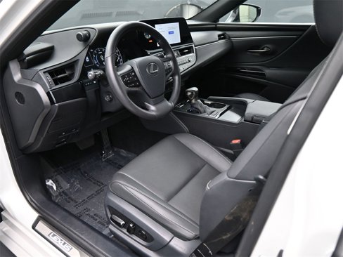 Used 2024 Lexus ES 350 w/ Premium Package image 2