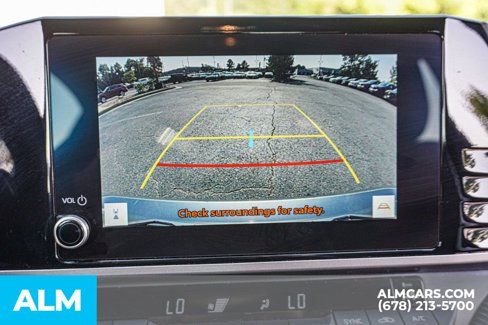 Used 2025 Toyota Camry SE image 36